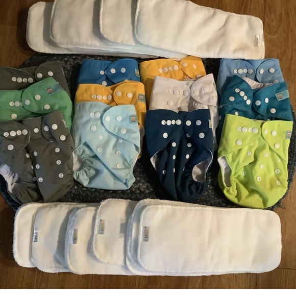 ALVA  BABY Other - NWOT ALVA BABY 12 Cloth Diapers And 24 Inserts